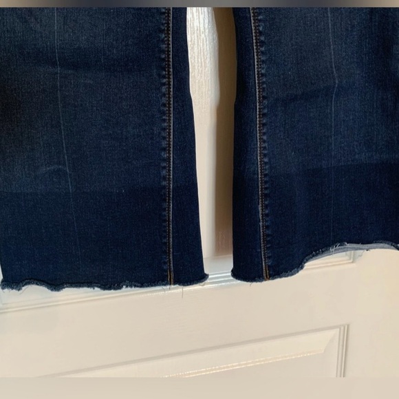 SPANX Blue Ankle Cropped Flare Jeans L NEW - Picture 5 of 10